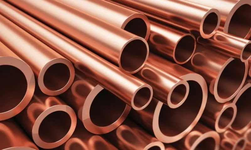  d&ograve;ng đồng tiếp tục chảy ra khỏi LME về ph&iacute;a COMEX, l&agrave;m cạn kiệt tồn kho khả dụng to&agrave;n cầu ngo&agrave;i Mỹ. 